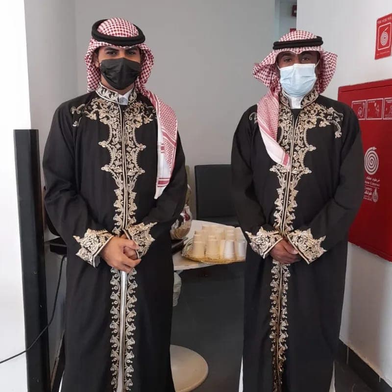 صبابين قهوة متخصصون في الضيافة العربية الأصيلة للمناسبات الرسمية بالرياض